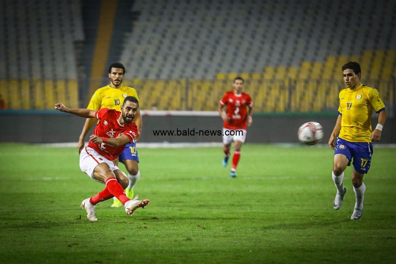 الأهلي يلتقي الإسماعيلي في ضربة بداية الدوري