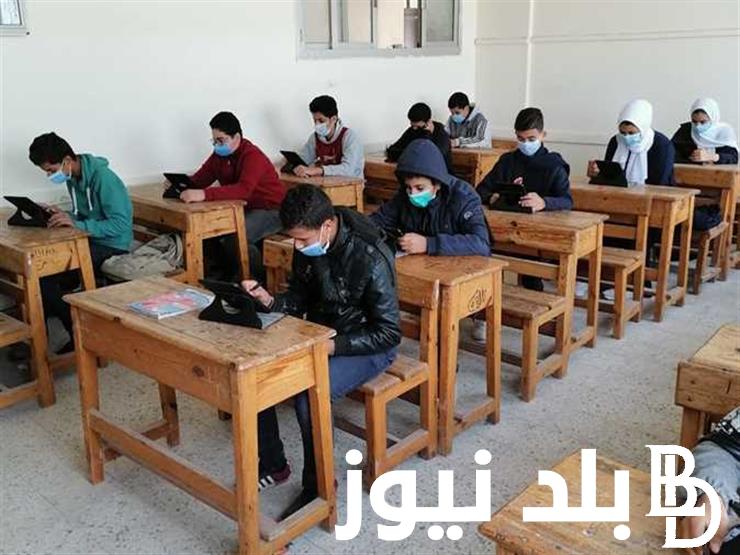 متى تبدأ امتحانات الثانويه العامة للعام الدراسي 2023\2024 للشعبة العلمية والادبية