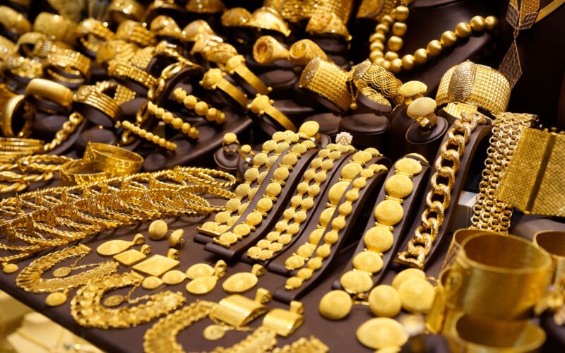 “بيع وشراء بالمصنعية” سعر الذهب اليوم في مصر الأربعاء 26 يونيو 2024 بجميع محلات الصاغة للمستهلك